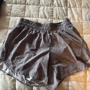 Lululemon tracker shorts 5in